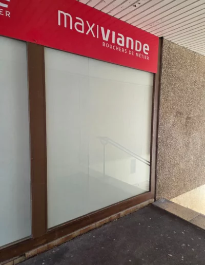 mise en sécurité et remplacement de vitrage d'un magasin à Caen - SEA Catherine
